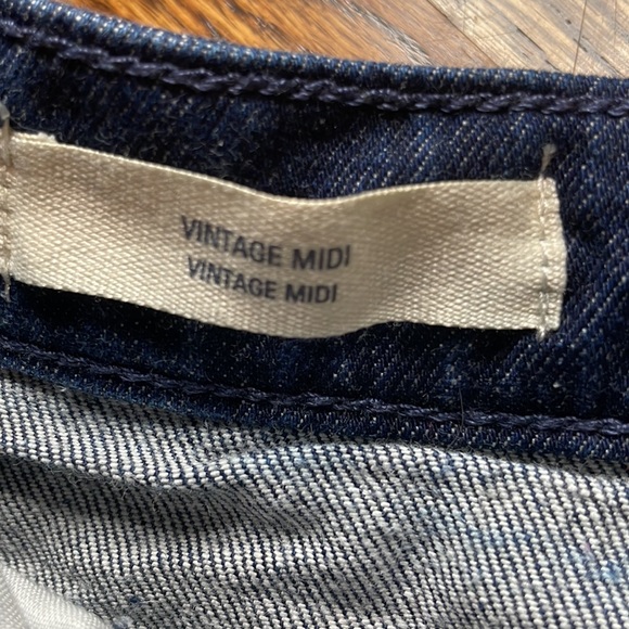 Dark blue vintage style universal threads shorts! - Picture 4 of 4